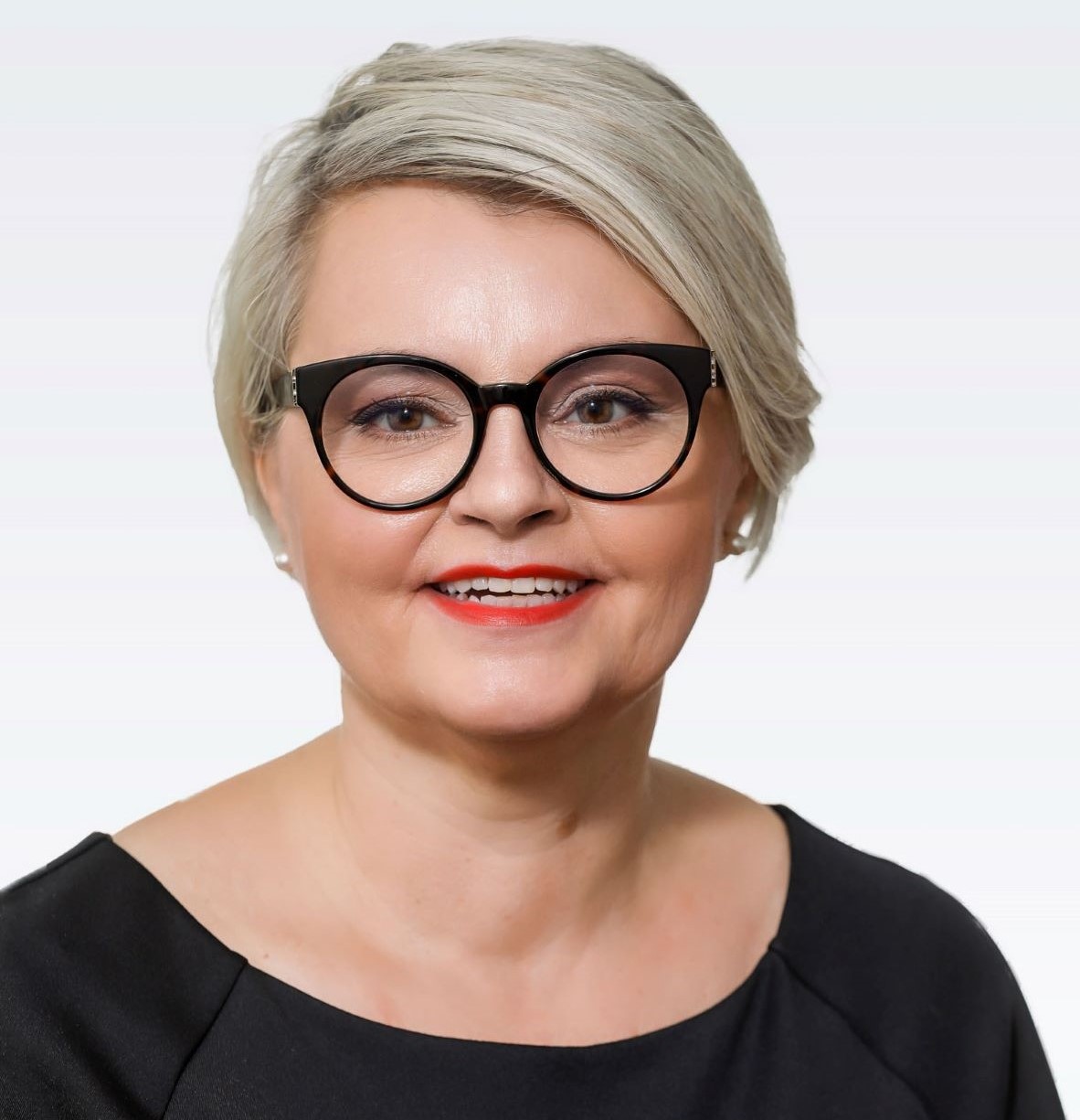 Ms Ursula Smida-Siedler